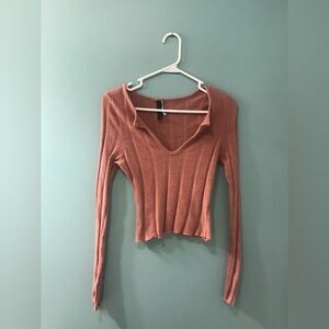 NWOT … MAY PINK “ Size: M” Long Sleeved Crop Top